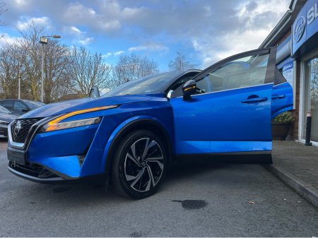 2022 Nissan Qashqai SVE-Premium Stunning Top Spec. Automatic - Pan-Roof + Leather & BOSE - Top Trade-Ins & Great Finance Deals - €29,950 thumbnail