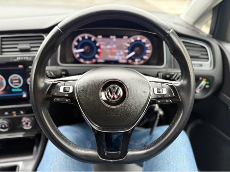 2018 Volkswagen Golf SE NAVIGATION 1.5 TSI BLUEMOTION TECHNOLOGY, 1.4, MANUAL, 2 YEAR NCT, LOW TAX, LOW INSURANCE €16,995 thumbnail