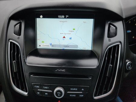 2017 Ford Focus 1.5 TDCi 120PS Titanium PowerShift €9,950 thumbnail