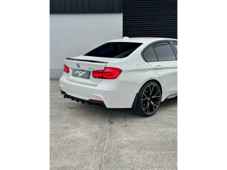 2017 BMW 3 Series - thumbnail 7