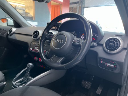 2017 Audi A1 €16950! 2017 AUDI A1 TFSI 1.0 AUTOMATIC WITH PARKING SENSORS AND MORE €16,950 thumbnail