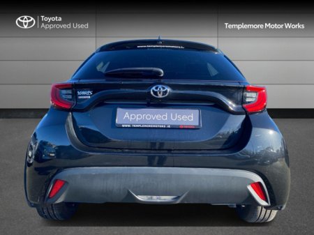 2023 Toyota Yaris YARIS 1.0 LUNA SPORT €23,950