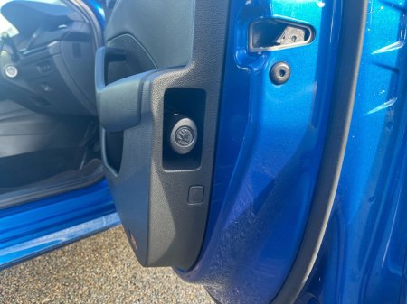 2023 Skoda Octavia OCTAVIA AMB 2.0TDI 115HP €27,995 thumbnail