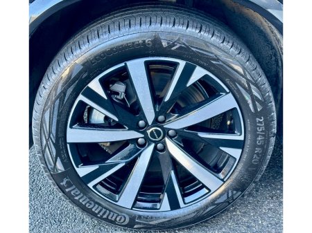 2025 Volvo XC90 CORE T8 PHEV AWD AUTO thumbnail