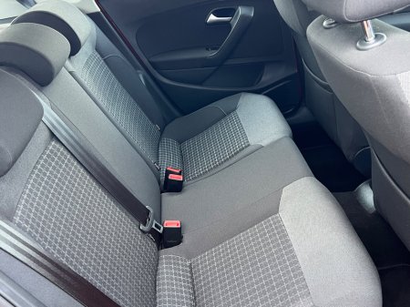 2017 Volkswagen Polo 1.2 TSI 5DR 90HP Lounge DSG €11,950 thumbnail