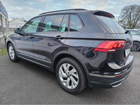 2021 Volkswagen Tiguan DEPOSIT TAKEN €28,950 thumbnail
