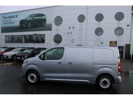 2023 Toyota Proace  €26,500