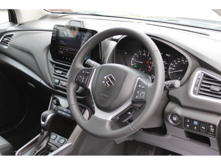 2026 Suzuki SX4 S-Cross 1.5 Hybrid Motion *10 Year Warranty and 0% Finance* €37,500