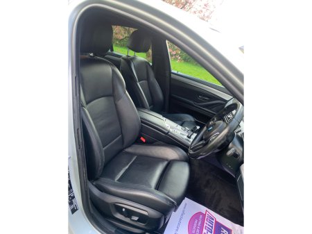 2013 BMW 5 Series - thumbnail 3