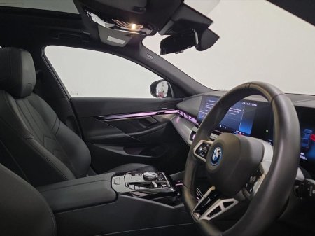 2025 BMW 5 Series 530e M Sport Touring €65,950 thumbnail
