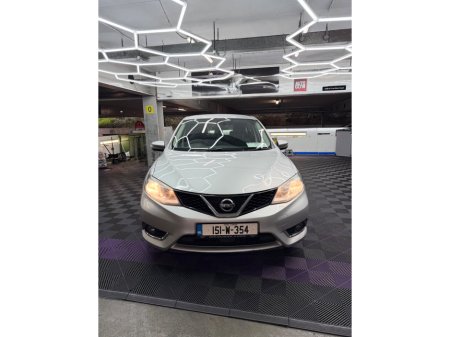 2015 Nissan Pulsar - view 2