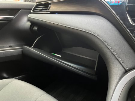 2021 Toyota Camry €27950 2021 TOYOTA CAMRY G 2.5 AUTOMATIC / CRUISE CONTROL / REVERSE CAMERA / HEATED SEATS AND MORE €27,950 thumbnail