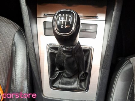 2020 Skoda Octavia - thumbnail 16