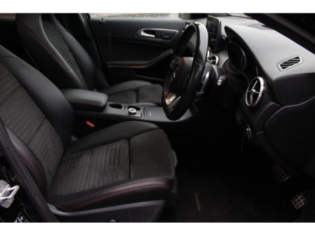 2017 Mercedes-Benz GLA Class GLA220 D 4MATIC AMG-LINE PREMIUM 5DR ESTATE 4 MATIC AUTO //  STUNNING CAR FINISHED IN BLACK // BUY WITH CONFIDENCE AA AND SIMI APPROVED DEALER 2026 // FINANCE ARRANGED // ALL TRADE INS WELCOME // thumbnail