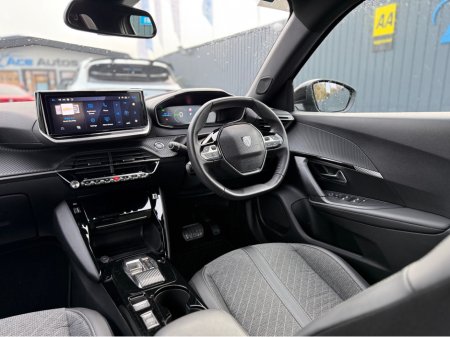 2024 Peugeot 2008 ALLURE - ELECTRIC - AUTO - 12M WARRANTY - CAR: 1601 thumbnail