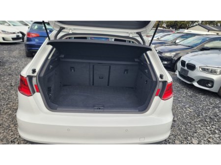 2015 Audi A3 - thumbnail 9