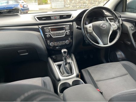 2014 Nissan Qashqai - thumbnail 8