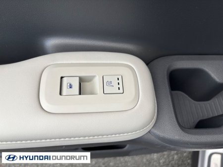 2025 Hyundai Santa Fe Phev Premium €64,950 thumbnail