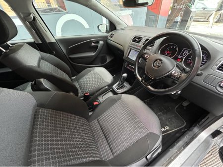 2017 Volkswagen Polo - thumbnail 6