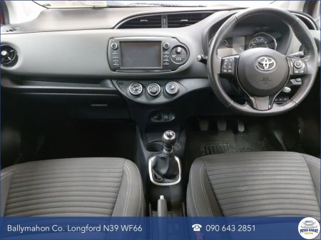 2019 Toyota Yaris Yaris Icon Tech Vvt-I Icon Tech VVT-i Start/Stop €14,950 thumbnail
