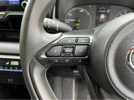 2021 Toyota Yaris - thumbnail 20