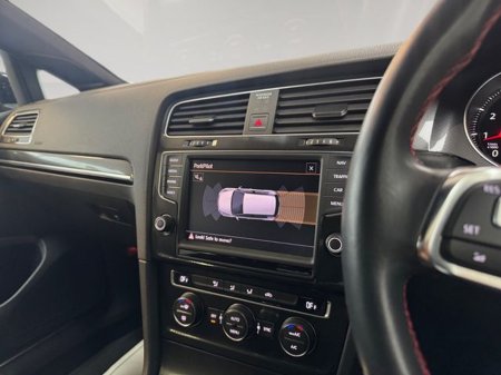 2015 Volkswagen Golf - thumbnail 14