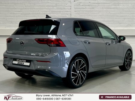 2023 Volkswagen Golf Life 2.0TDI 115bhp 5dr Auto - 232 Reg €29,995 thumbnail