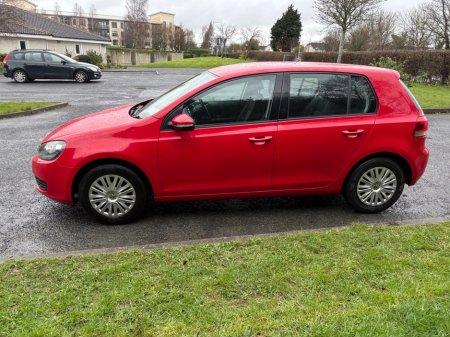 2010 Volkswagen Golf - thumbnail 11