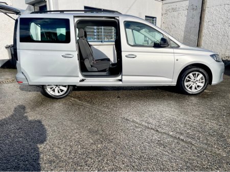 2023 Volkswagen Caddy Maxi Life LIFE 2.0TDI 122BHP A7F 5DR DSG AUTO 7 SEAT €36,950 thumbnail