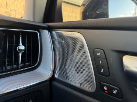 2018 Volvo XC60 T8 TWIN EN PHEV INSCRIPTION 5DR AUTO €29,995 thumbnail