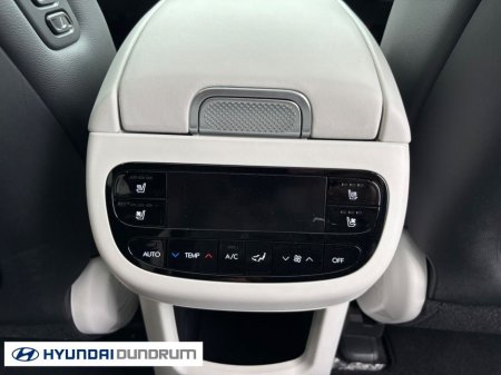 2025 Hyundai Ioniq 9 - thumbnail 9