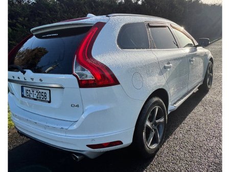 2015 Volvo XC60 D4 (190hp) FWD R-DESIGN Geartronic €12,500 thumbnail