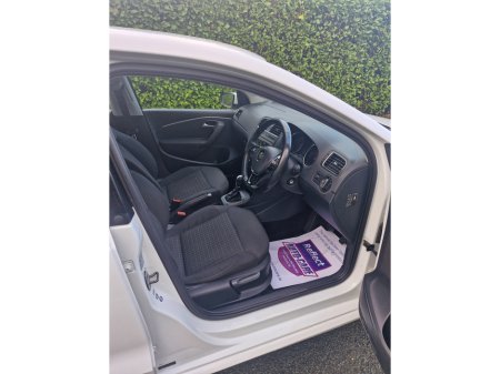 2014 Volkswagen Polo DBA-6RCJZ 5DR AUTO €8,995 thumbnail