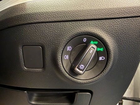 2022 Skoda Superb SUPERB C AMB 1.4TSI 218HP iV DSG €25,900 thumbnail