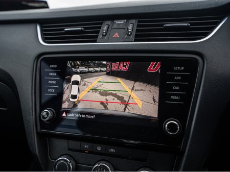 2018 Skoda Octavia 2018 Octavia 1.6tdi Automatic/High spec/1yr Warran €15,888 thumbnail