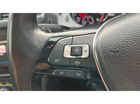 2020 Volkswagen Golf COMFORTLINE 1.0 TSI MANUAL 6SPEED FWD 115HP 5DR €18,250 thumbnail