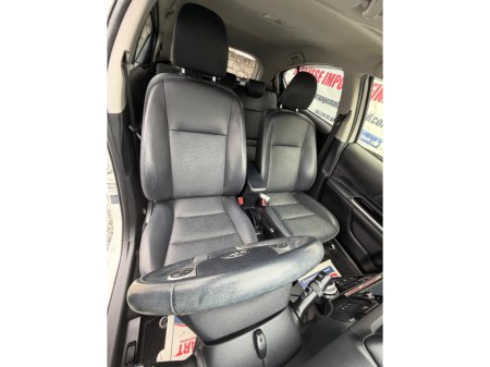 2017 Toyota Aqua - thumbnail 15