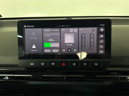 2023 MG 4 LR - EXCITE 64KWH**BLACK CLOTH SEATS**DRIVE MODES**ELECTRIC HANDBRAKE**MULTIFUNCTIONAL STEERING WHEEL**AIR CONDITIONING**TOUCH SCREEN MEDIA**APPLE CAR PLAY**CRUISE CONTROL**PARKING SENSORS** €20,995 thumbnail