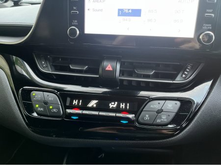 2019 Toyota C-HR GR SPORT AUTOMATIC HYBRID 1.8 PETROL //HALF LEATHER SEATS//ADAPTIVE CRUISE CONTROL//KEYLESS ENTRY//REVERSE CAMERA// €22,950 thumbnail