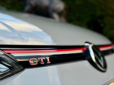 2021 Volkswagen Golf - thumbnail 9