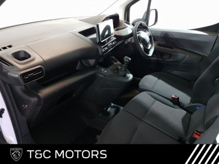 2025 Peugeot Partner Demo Model - *Price Inc VAT* PARTNER PRO PLUS 1.5 HDI 100 - 1,000KG, Remainder of 5 year warranty €25,995