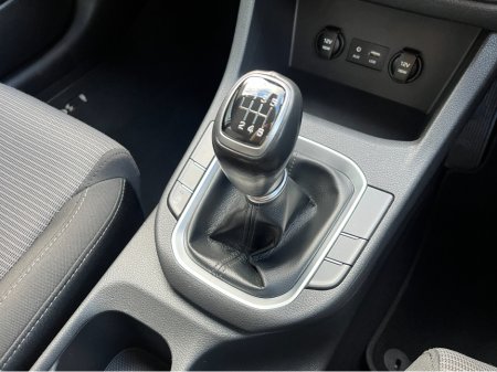 2019 Hyundai i30 DELUXE 1.0 PETROL //REVERSE CAMERA//CARPLAY// €14,950 thumbnail