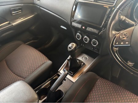 2019 Mitsubishi ASX - thumbnail 5