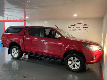 2018 Toyota Hilux DOUBLE CAB SR5 4DR DREW €29,950 thumbnail