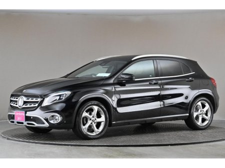 2017 Mercedes-Benz GLA Class *JAN 2026 PRICING NOW*GLA 180*FULL LEATHER*POWERED TAILGATE*REVERSE CAM*PARK SENSORS* €21,890