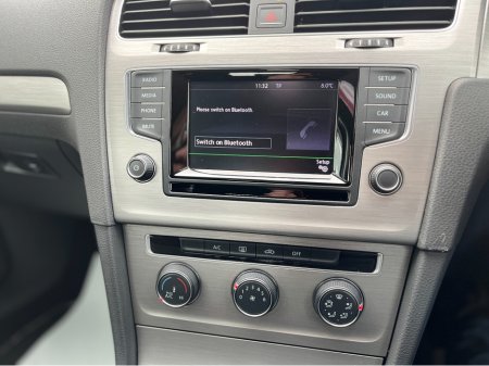 2014 Volkswagen Golf COMFORTLINE 1.2 TSI MANUAL, 1 OWNER FROM NEW, VERY LOW KMS, LOW TAX €13,995 thumbnail