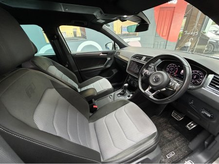 2017 Volkswagen Tiguan - thumbnail 5