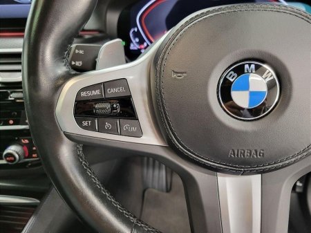 2023 BMW 5 Series - thumbnail 17