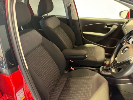 2016 Volkswagen Polo AUTO - 2 YEAR NCT - REVERSE CAMERA €11,950 thumbnail