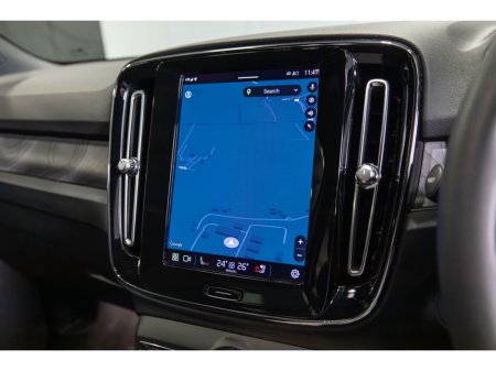 2023 Volvo XC40 BEV 231hp Ultimate €31,950 thumbnail